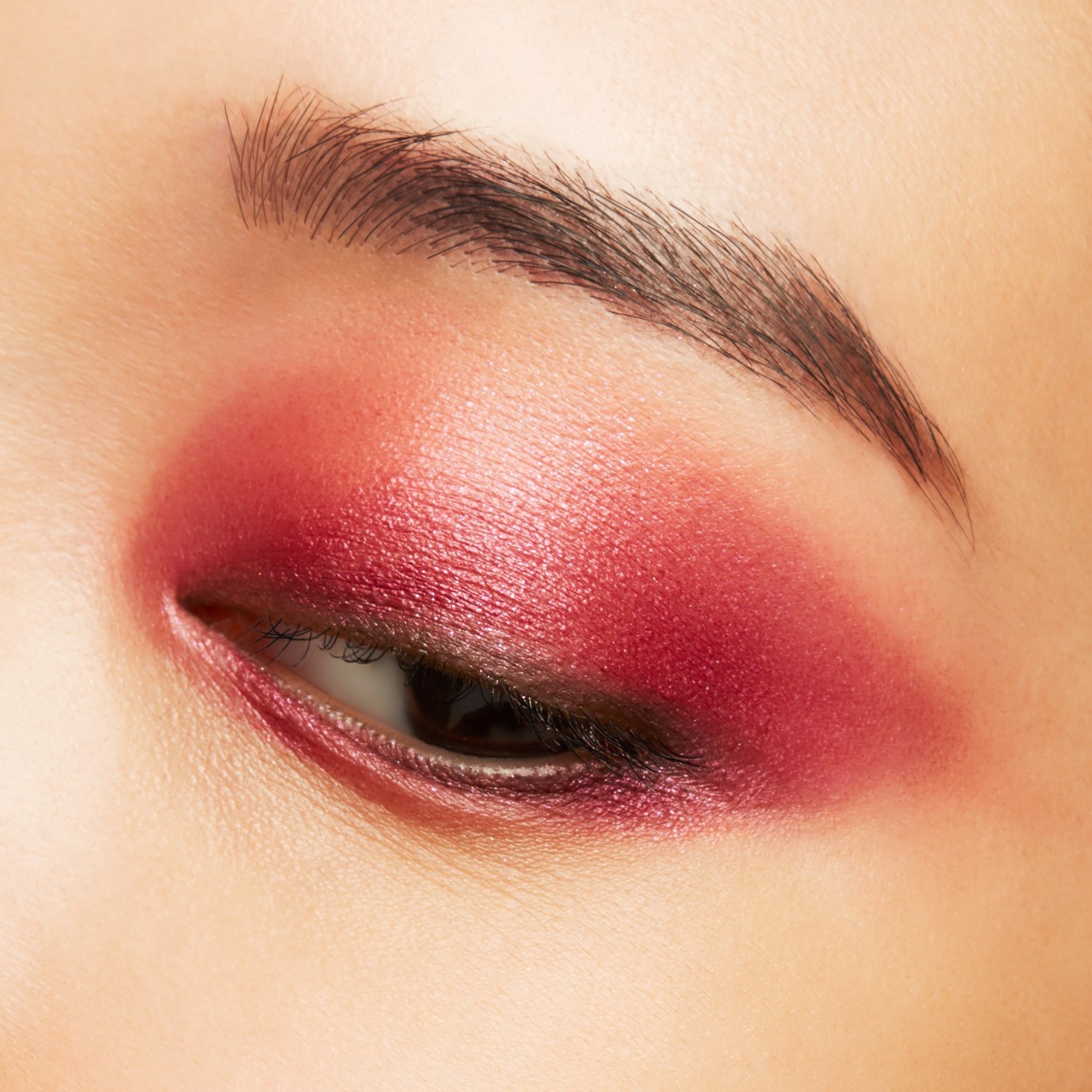 Shiseido sjenilo za oči POP u prahu - 2,2 g