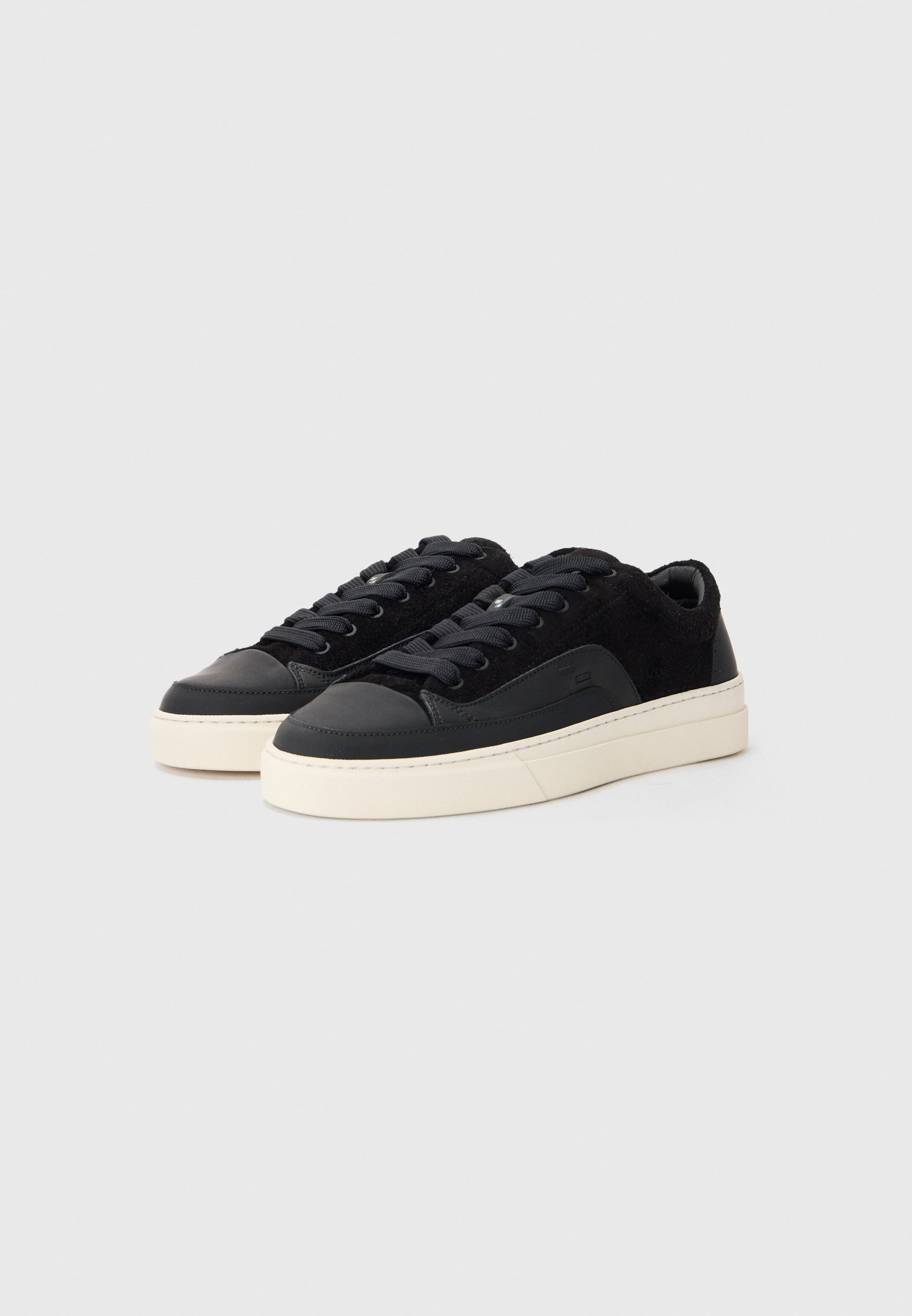 Pièces de remplissage RIVIERA FUZZ - Baskets - noires