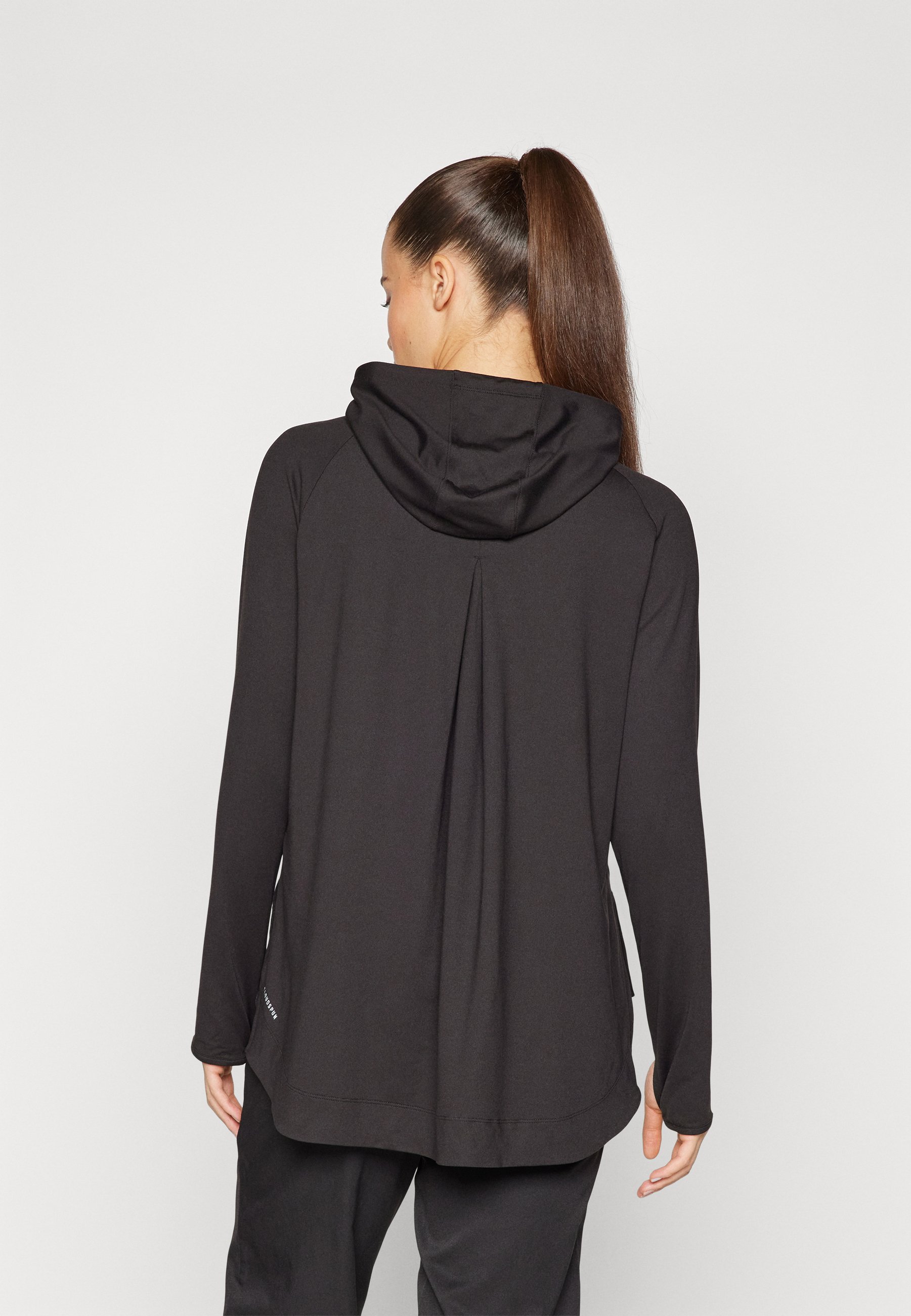 Puma MODEST HOODIE - Top met lange mouwen - zwart