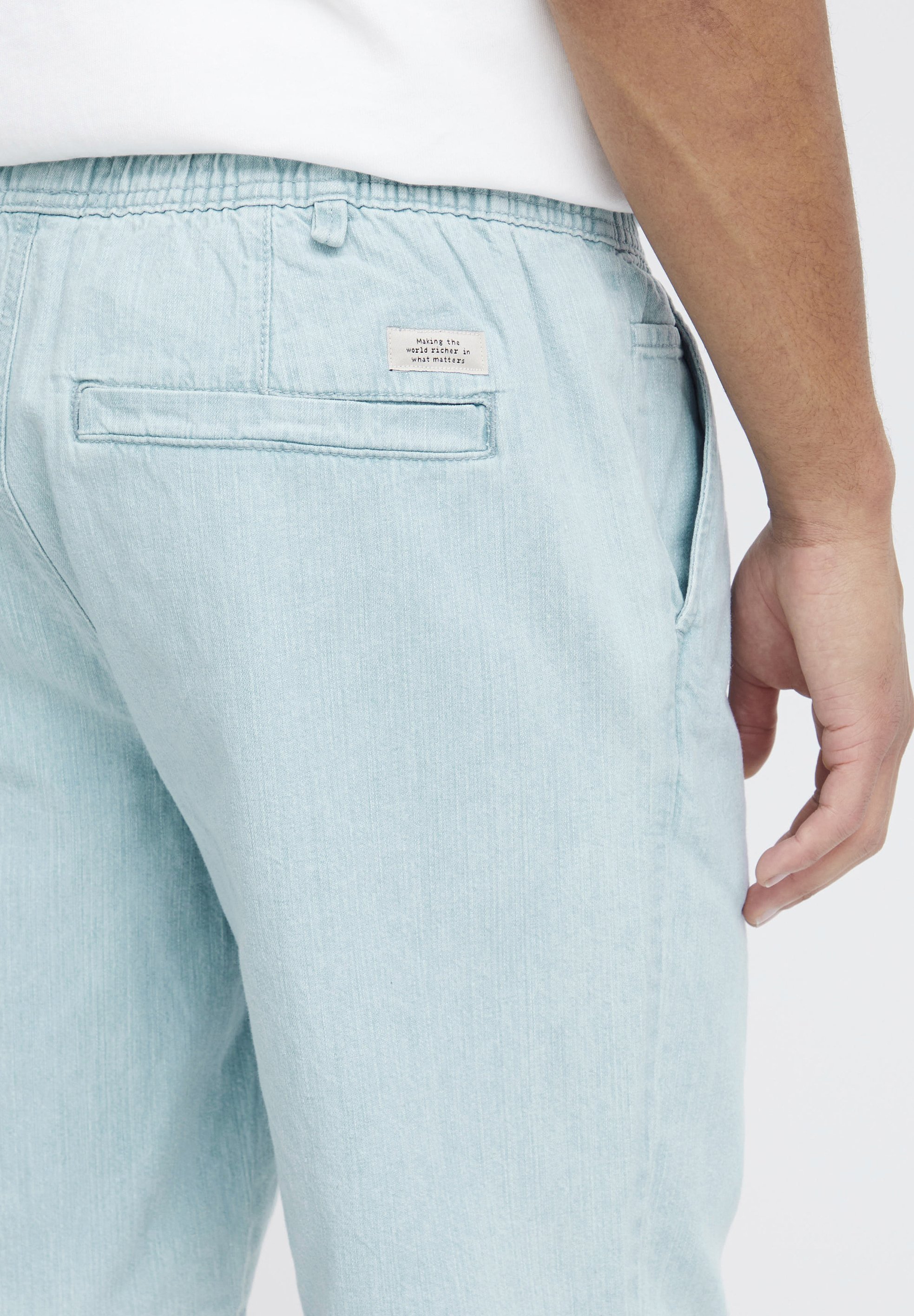 Pantaloncini in denim Blend BHSHORTS RELAXED FIT - colore azzurro chiaro