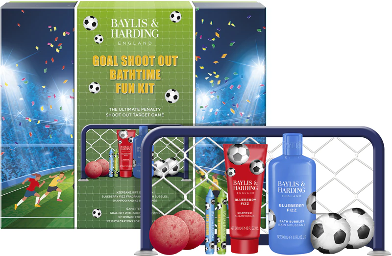 Baylis & Harding Futbalový pohár Kick Off pre deti s čučoriedkovým šumivým nápojom