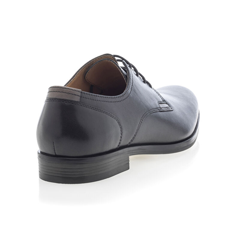 Zapatos de vestir negros para hombre