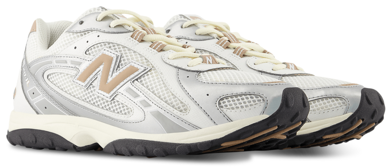 New Balance 204L