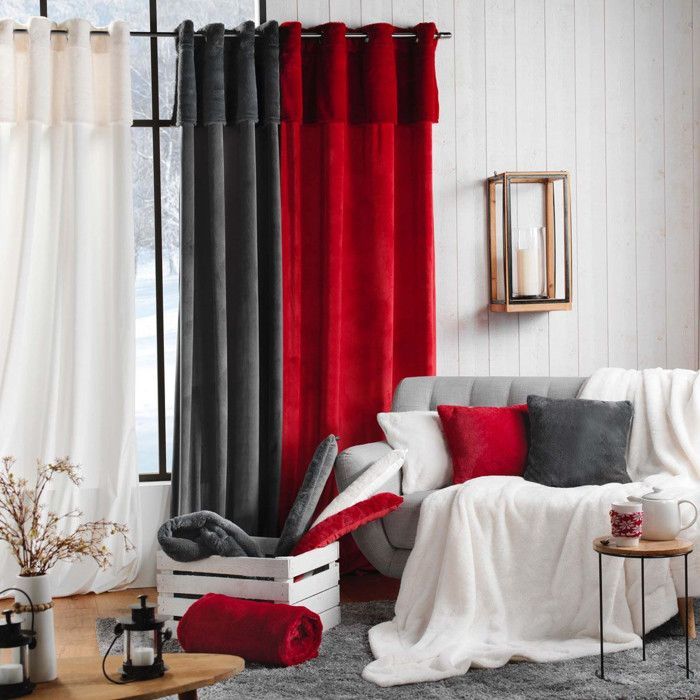 DOUCEUR D'INTERIEUR Faux fur throw 125 x 150 cm - Red - 100% polyester, washable at 30°