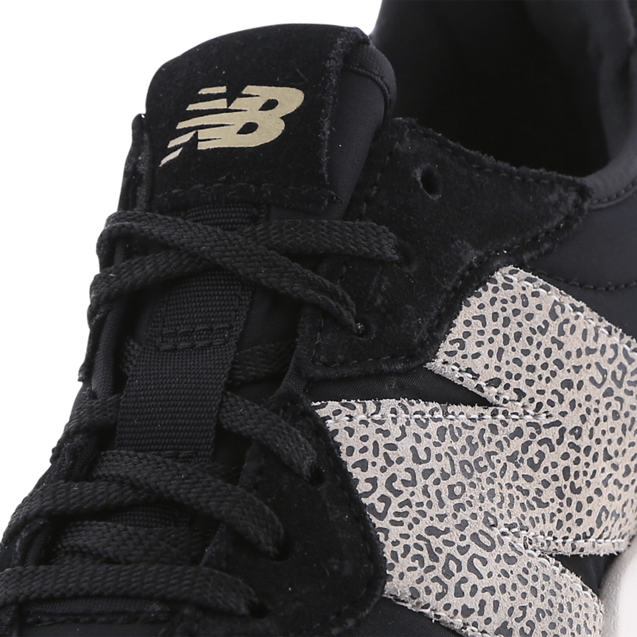 New Balance 327 Shifted