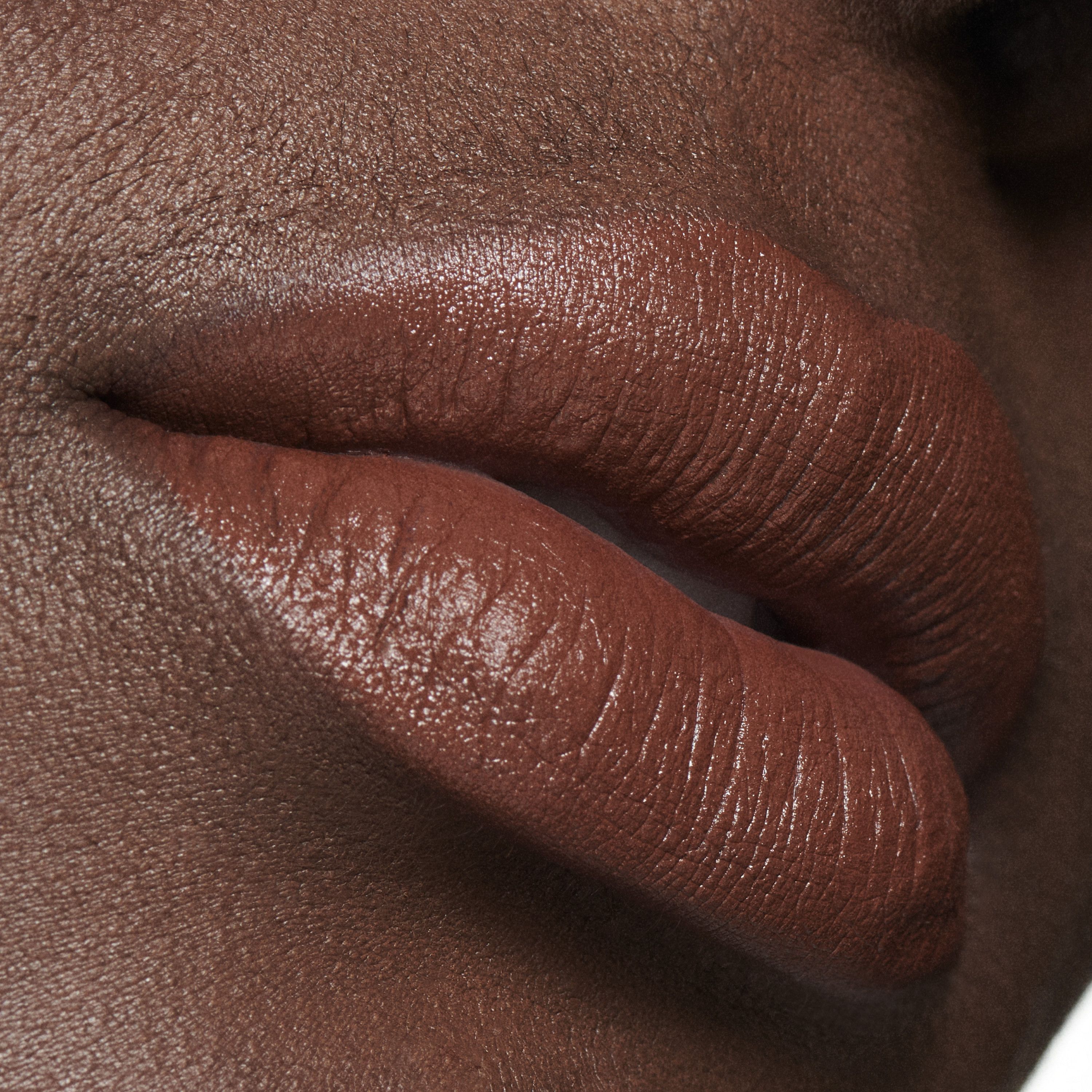 Macximal Silky Nude lūpu krāsa Luksusa lūpu krāsas