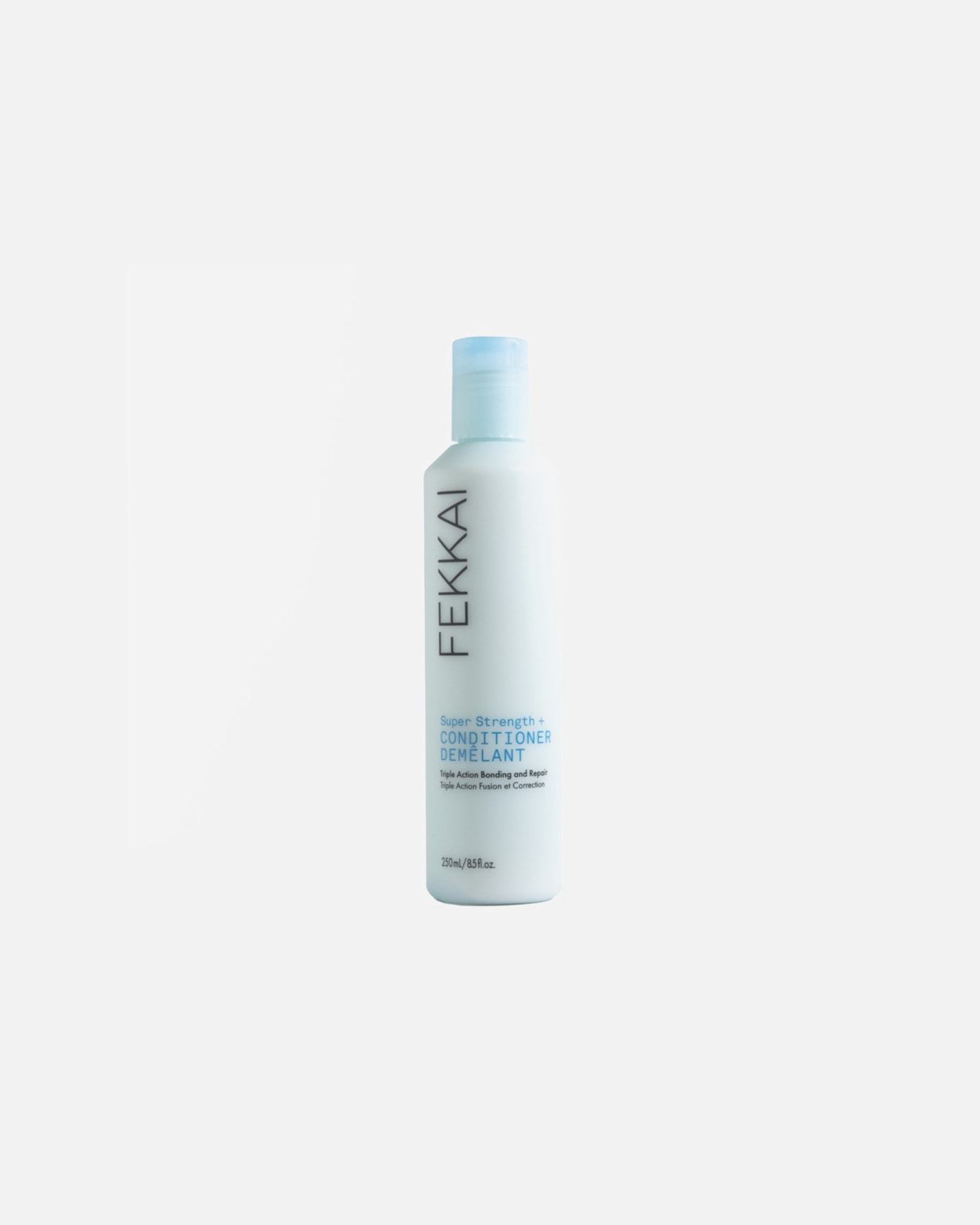 FEKKAI Super Strength proteínový kondicionér na vlasy - 250 ml