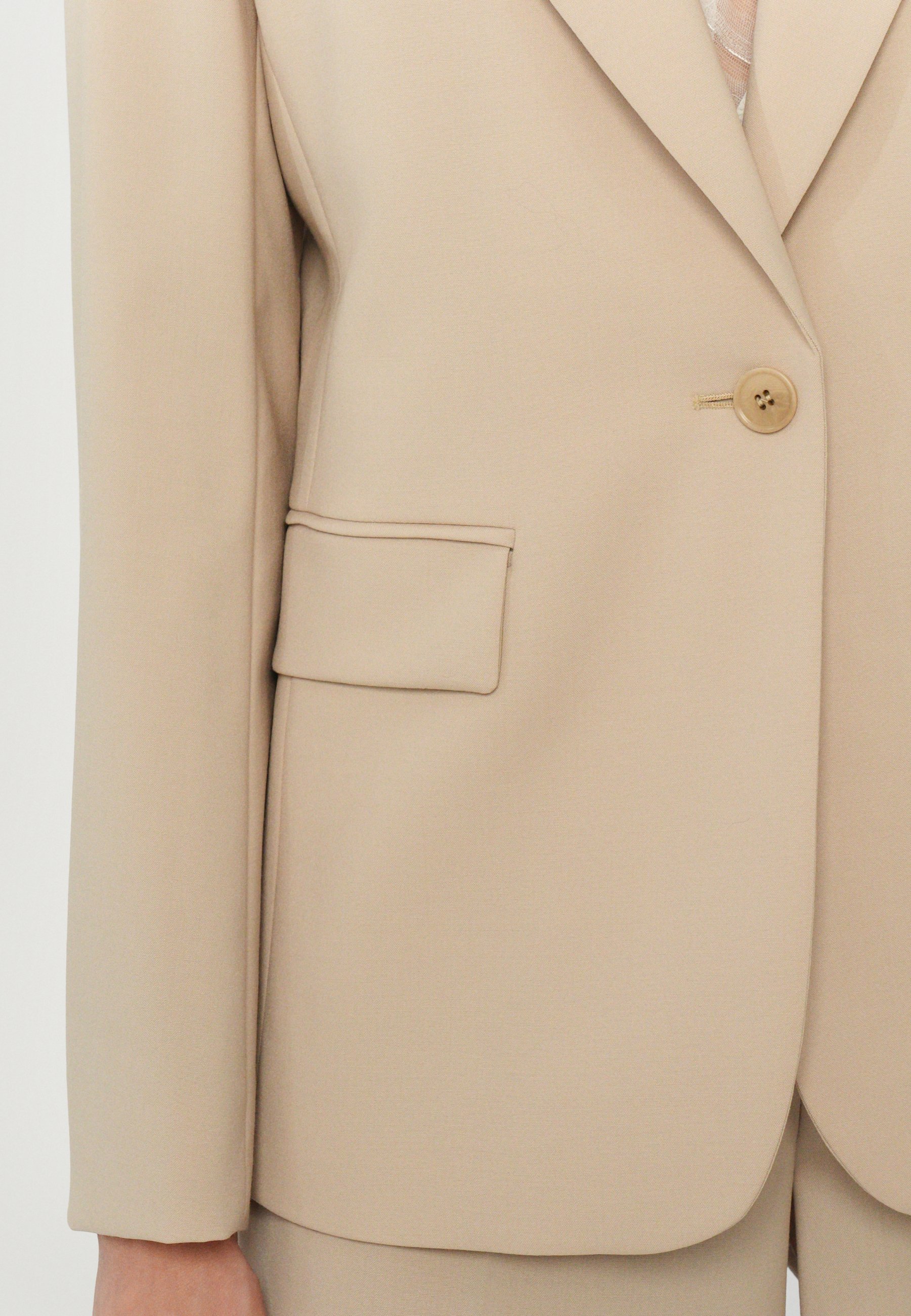 WEEKEND MaxMara LAMINE - Blazer - beige