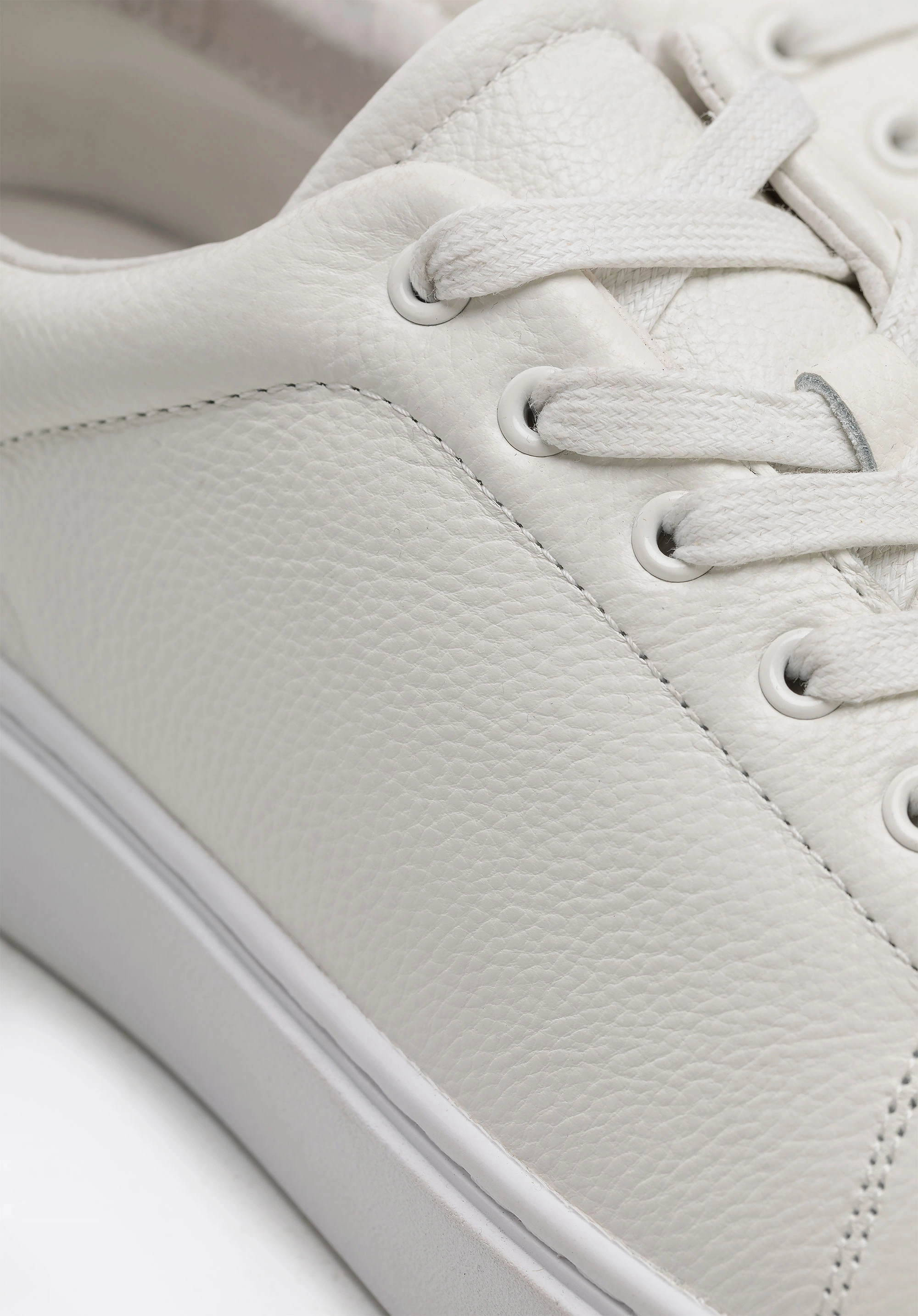 Męskie sneakersy ze skóry naturalnej licowej kremowe