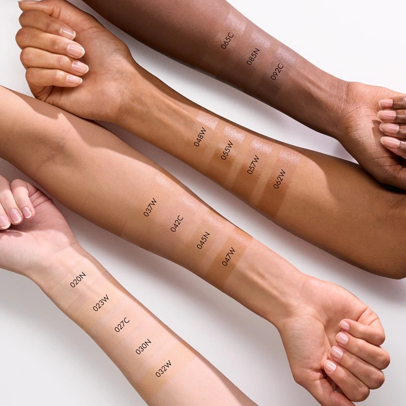 Catrice Skin Like tonirana vlažilna krema z zaščitnim faktorjem 30