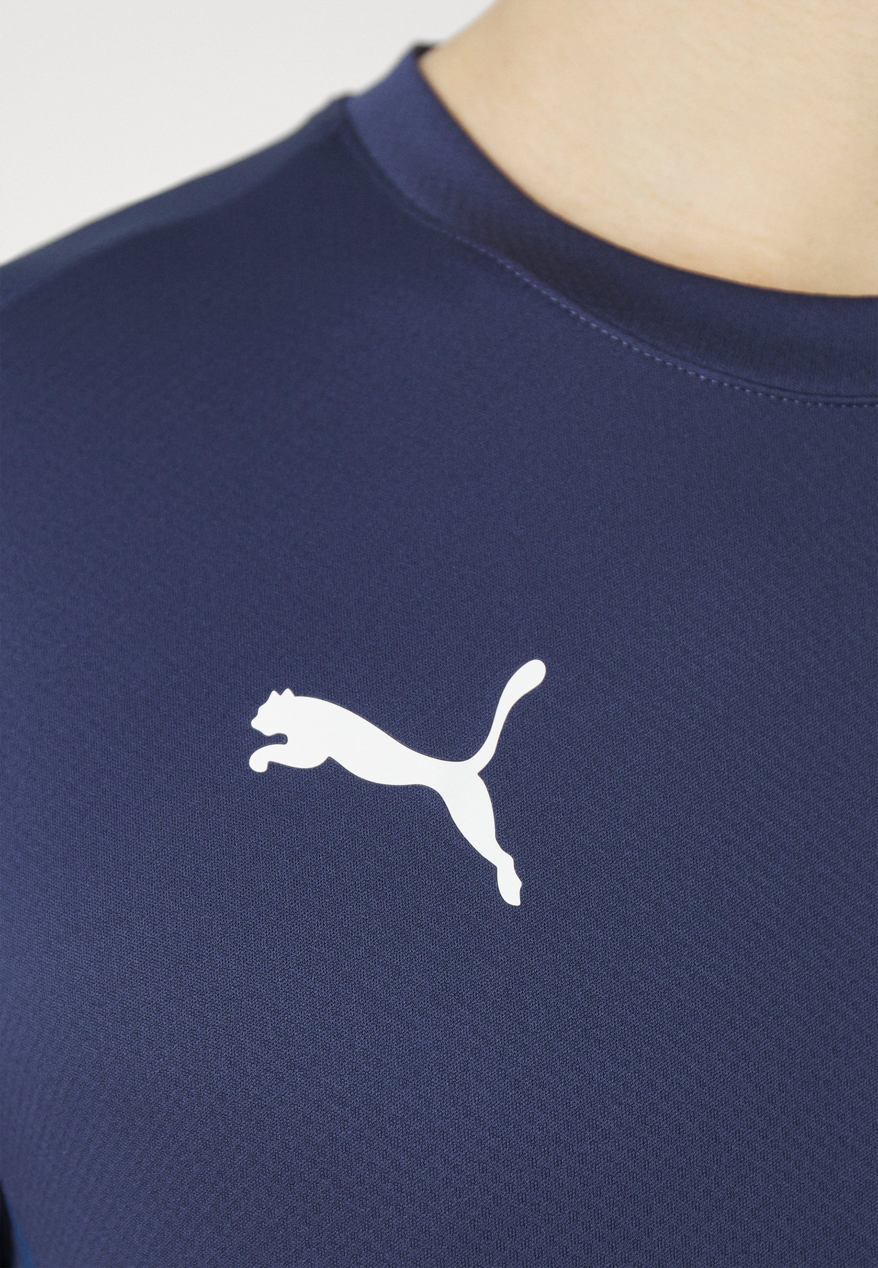 Puma TEAMGOAL - Sport T-shirt - marineblauw/wit/Perzisch blauw