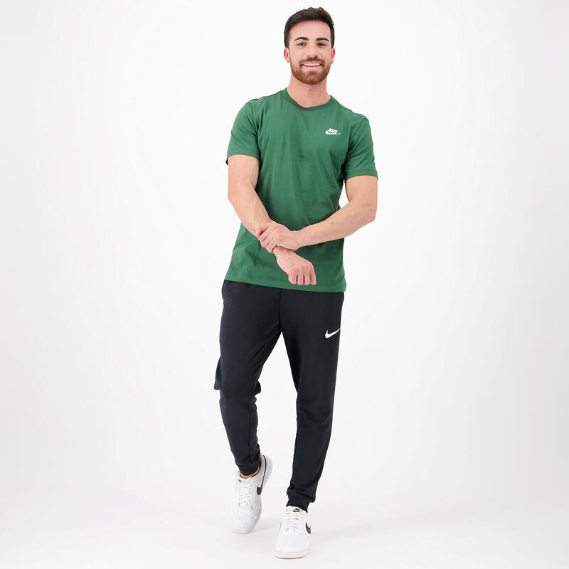  Nike Klub