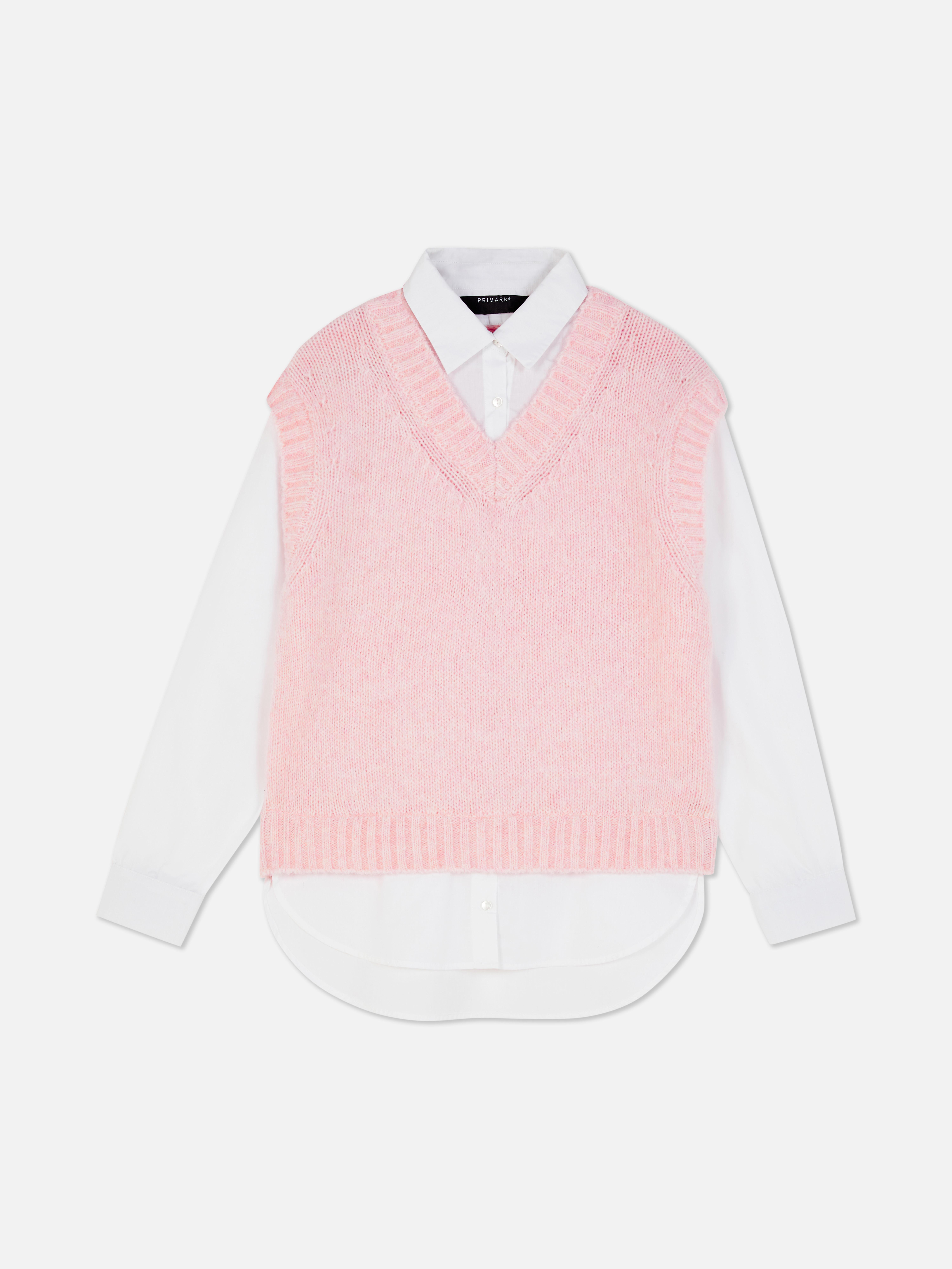 2-in-1 overhemd en spencer Ga voor moeiteloze stijl met deze gebreide spencer met een overhemd met kraag eronder