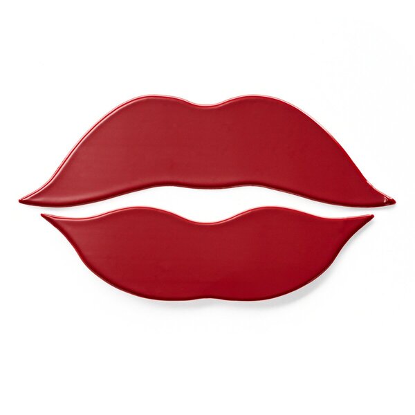 Ruj de buze Essence Hydra Kiss 04 Classy Red<br>4ml
