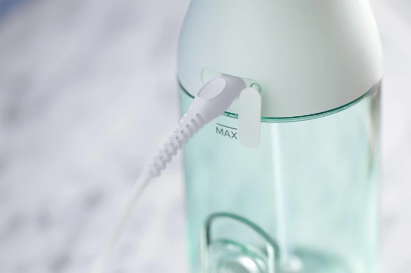 Prenosný ústny irigátor Philips Sonicare HX3826/24
