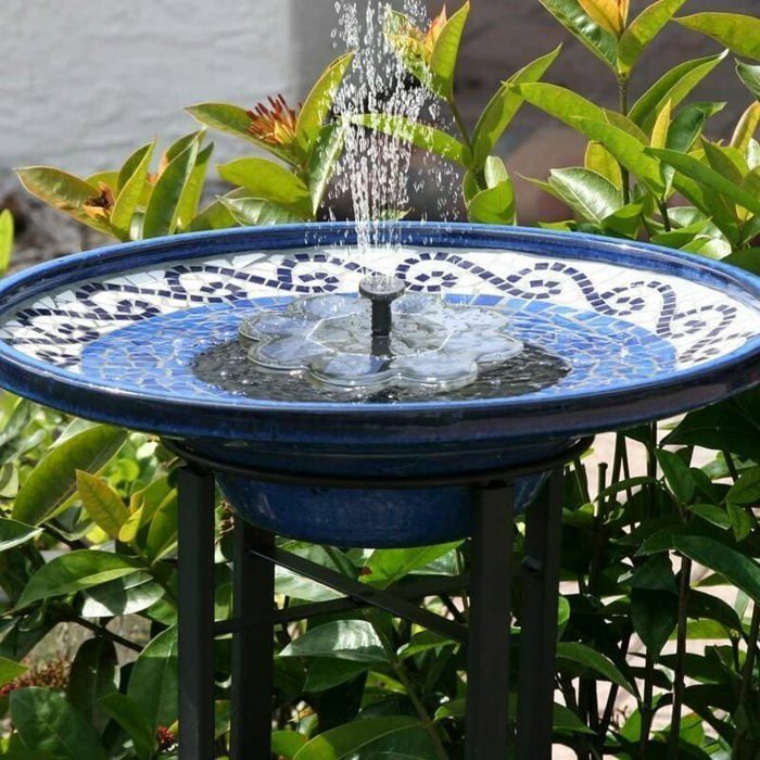 Nouvelle fontaine solaire 1,5 W pour bain d'oiseaux, décoration de jardin, décoration de jardin, fontaine solaire pour mini étang
