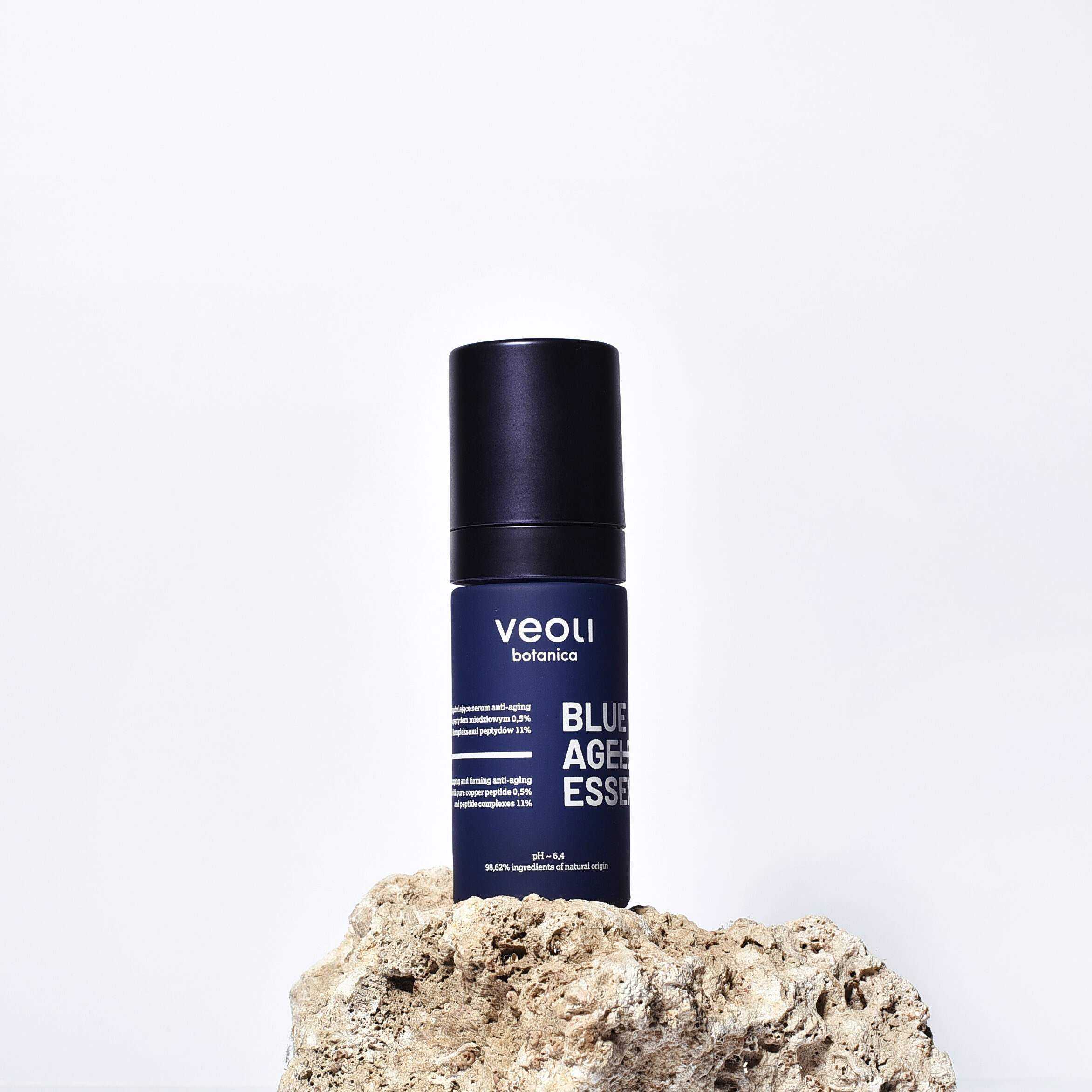 Veoli Botanica Plava bezvremenska esencija