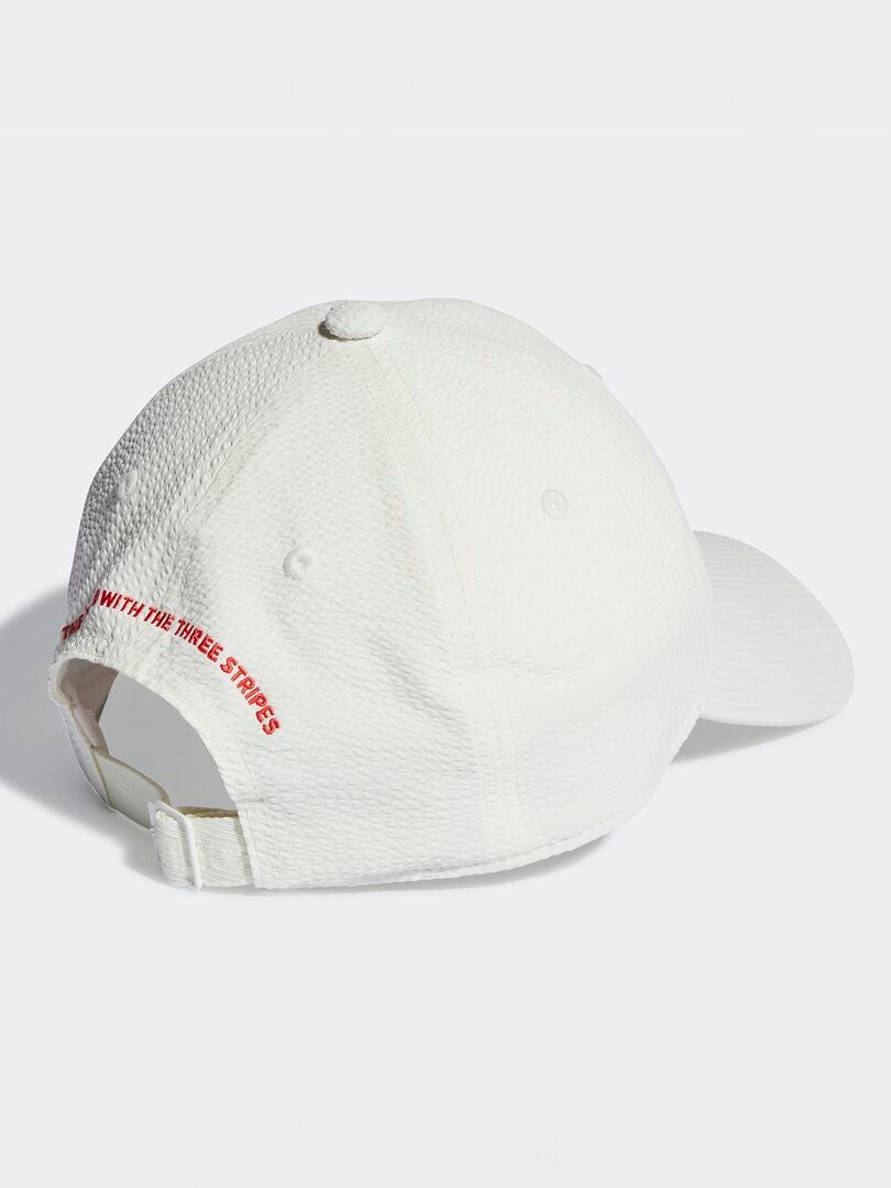 Adidas pet met textuur - wit