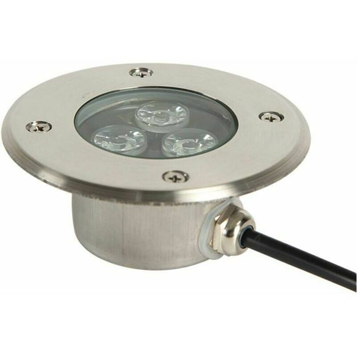 Foco LED empotrable ultradelgado de 3 W para exteriores, ideal para patios, resistente al agua con clasificación IP68 y fabricado en acero inoxidable.