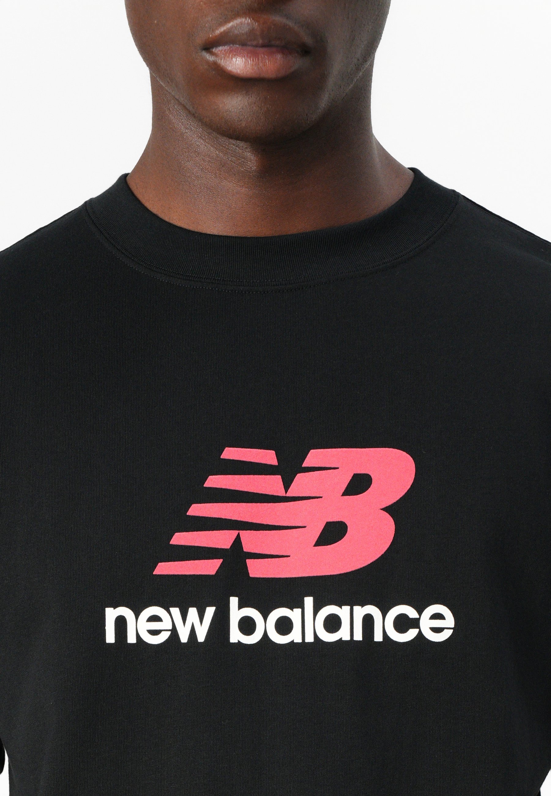 New Balance ATHLETICS LOGO - T-shirt met print - zwart