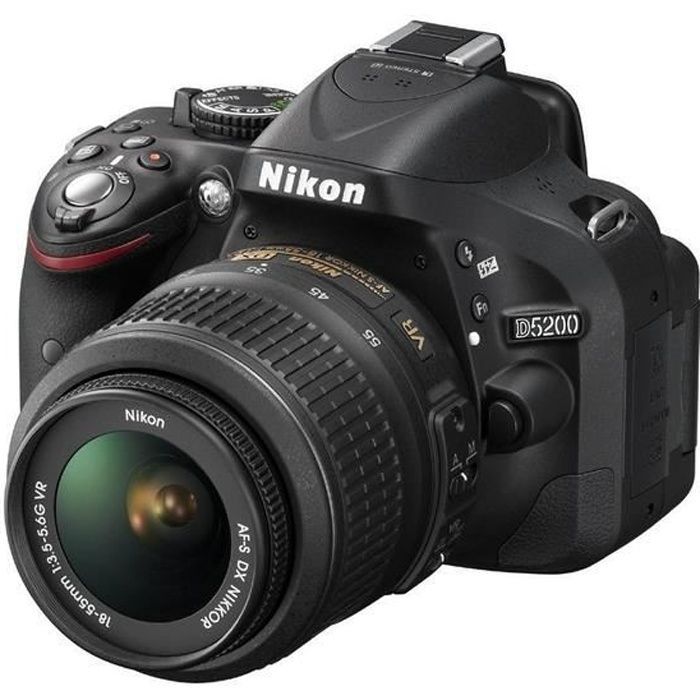 NIKON D5200 digitalkamera – svart – 24,1 megapikslers CMOS-sensor – AF-S DX VR II 18–55 mm objektiv