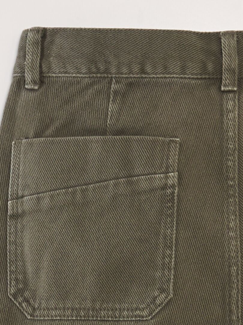 Jeansy Straight Jeans z kieszeniami bocznymi - KHAKI
