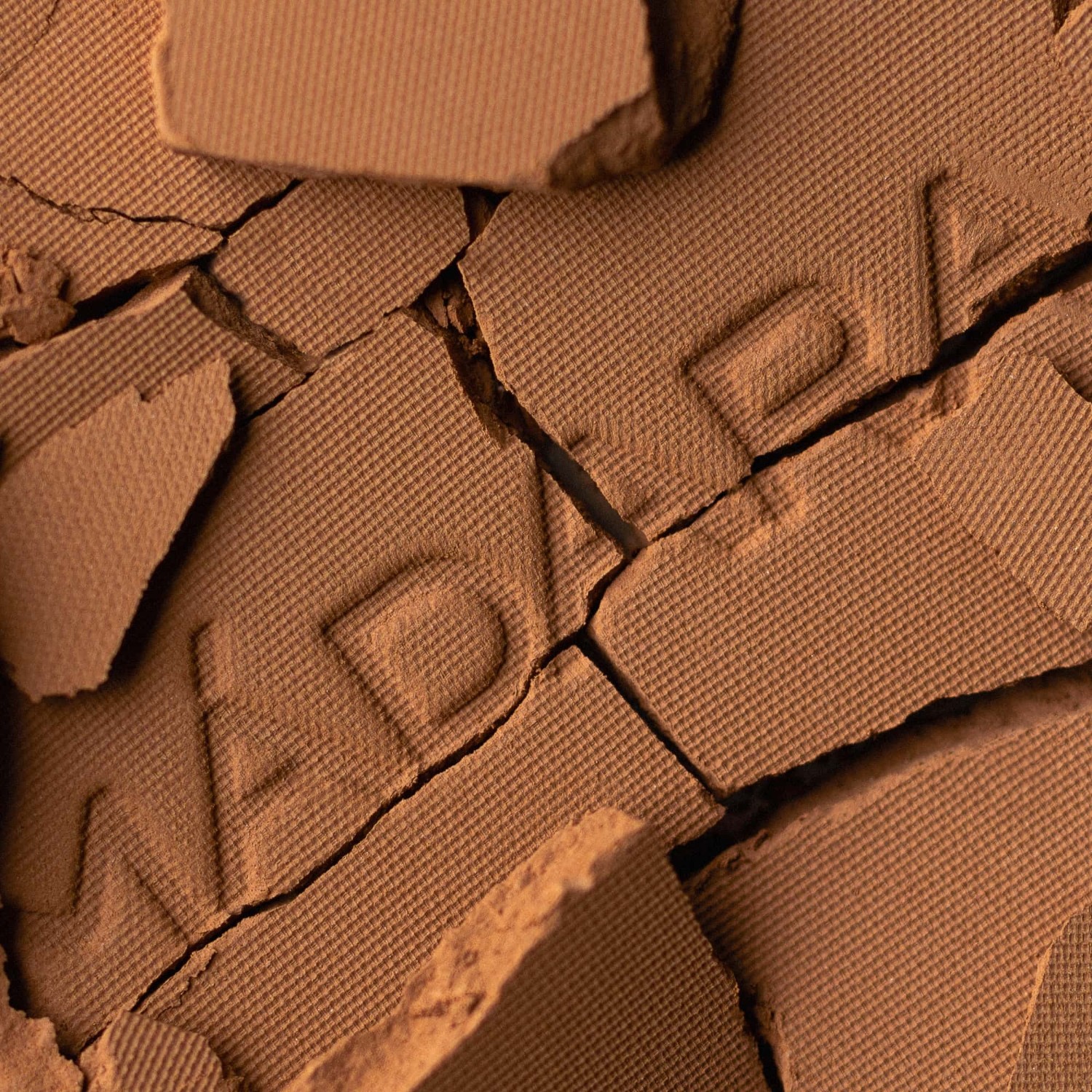 MÁDARA Soft Silk Poudre minérale
