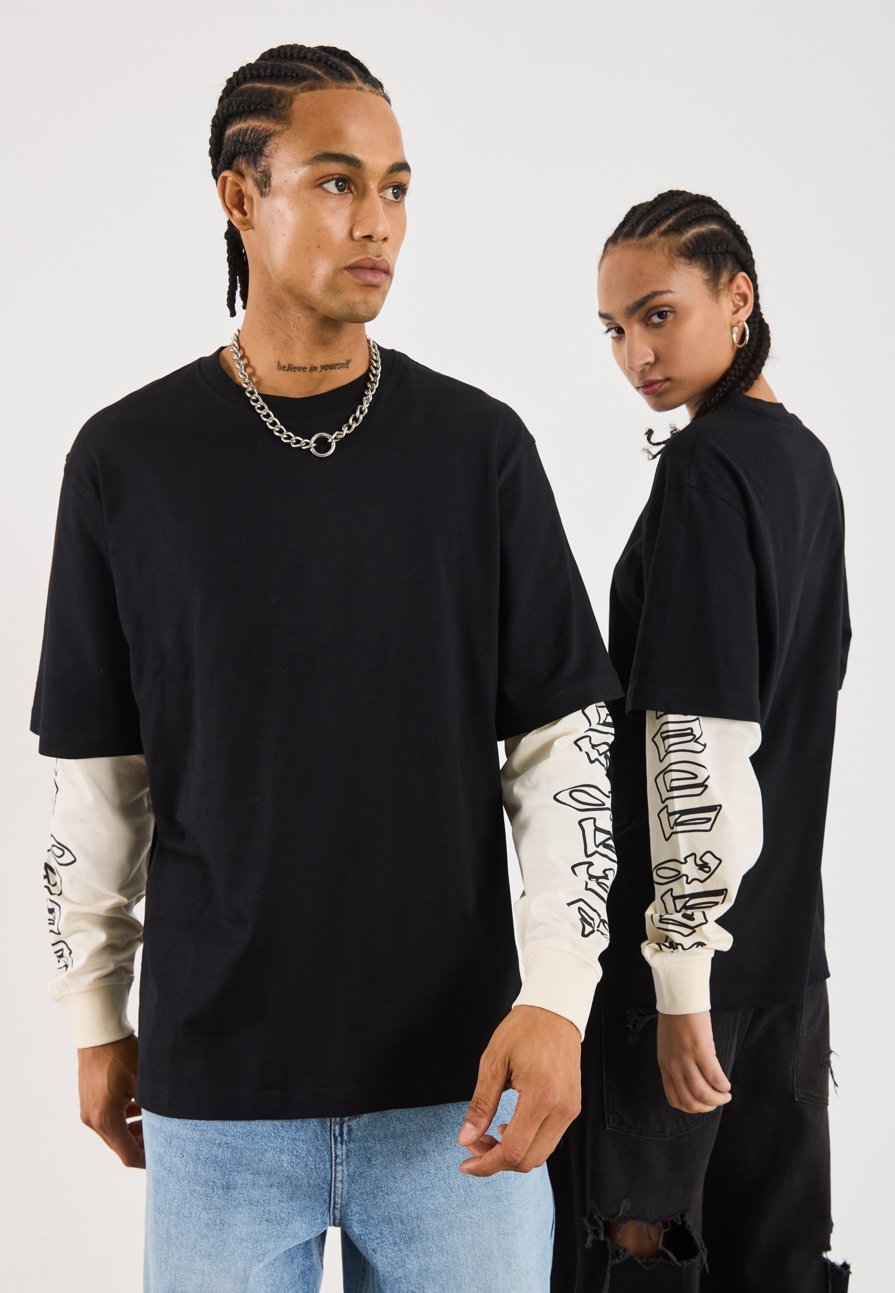 YOURTURN UNISEX - Langarmshirt - schwarz/weiß