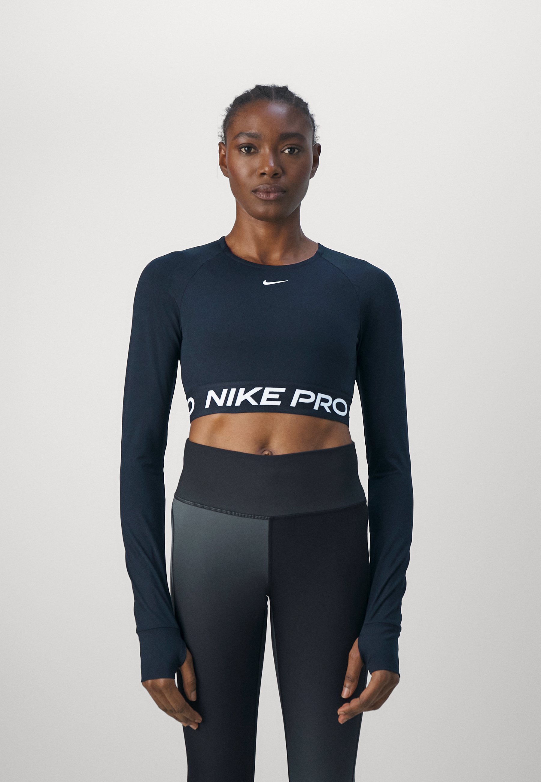 Nike Performance 365 CROP - Top met lange mouwen - zwart/wit
