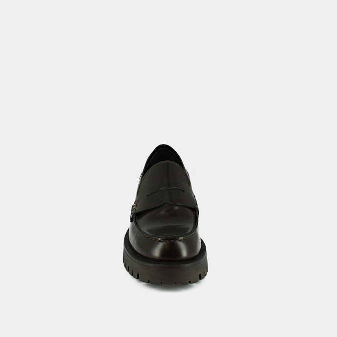 Mocassins à semelles crantées  en cuir glacé marron