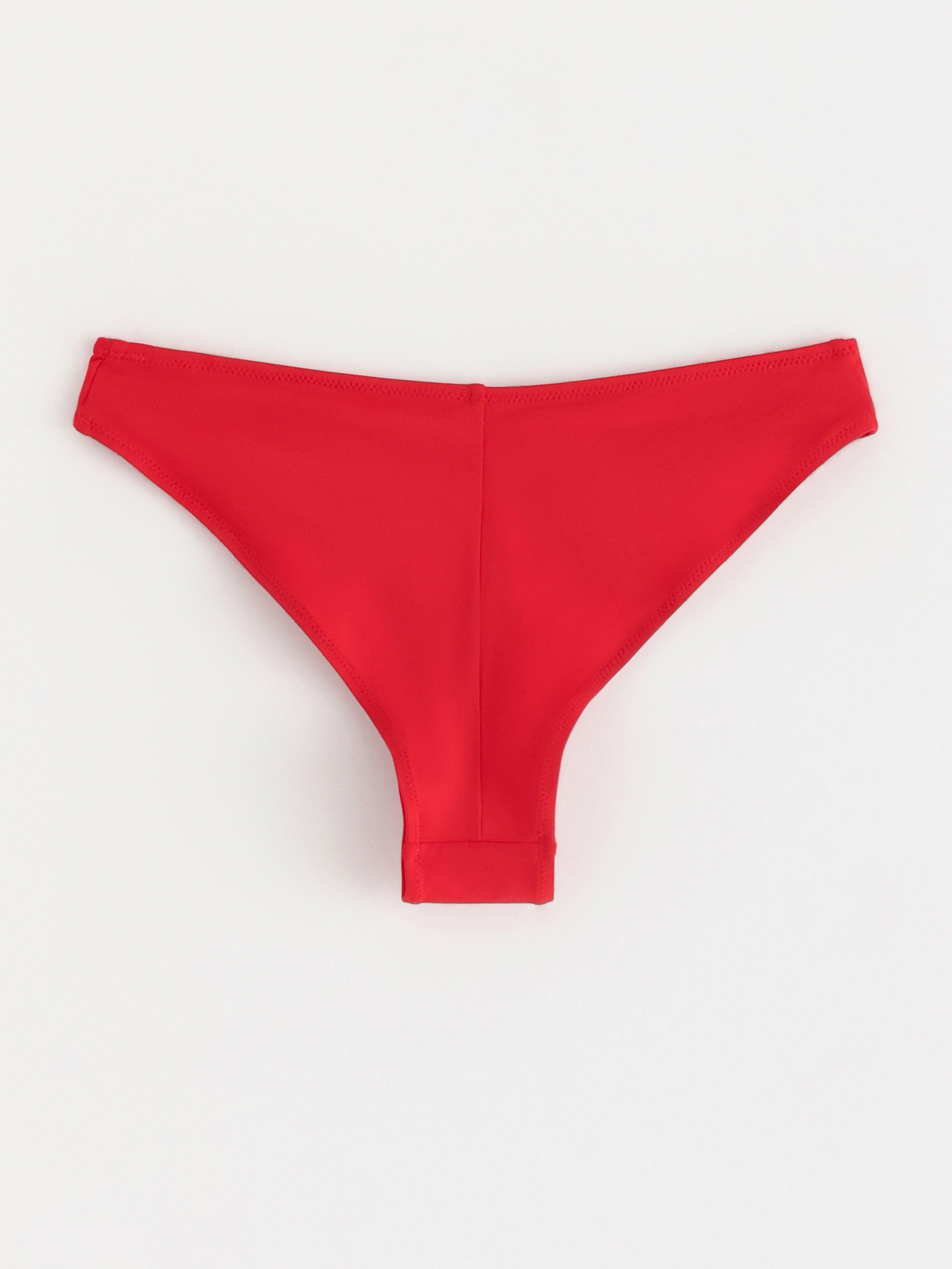 Parte inferior de bikini brasileña roja