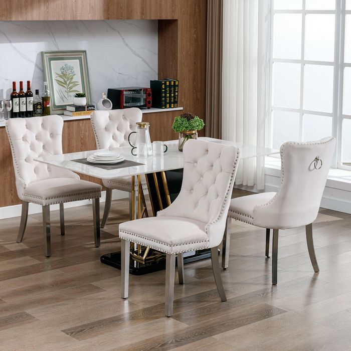 Lot de 2 Chaise de salle à manger, bois massif capitonné, velours, pieds chromés, garniture à clous, beige et chrome