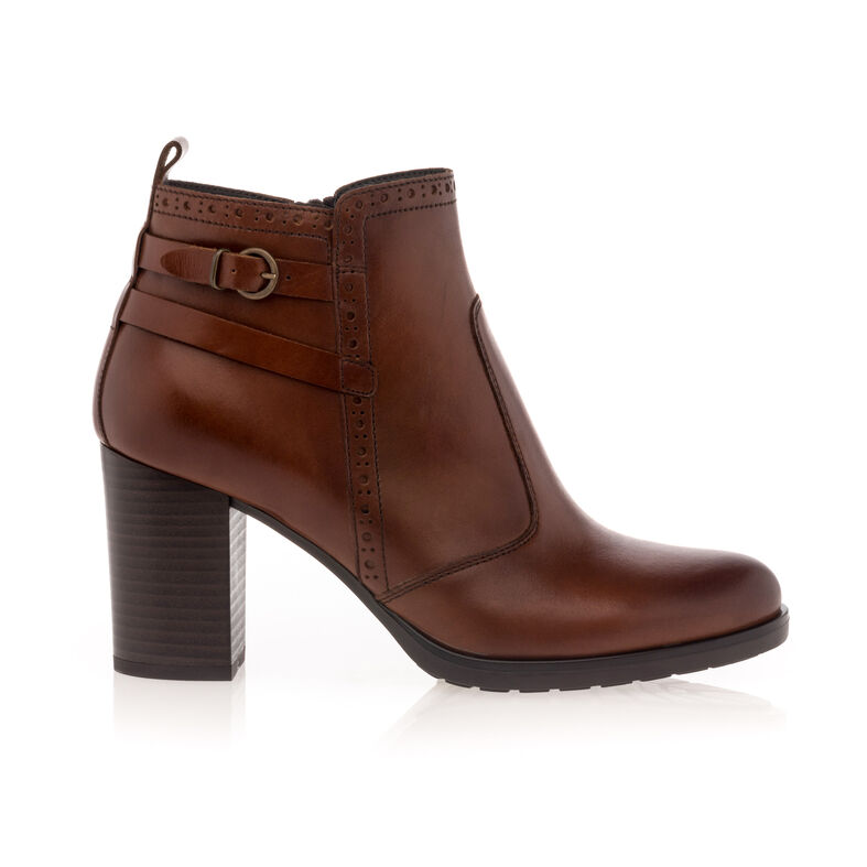 Braune Damenstiefel / Stiefeletten