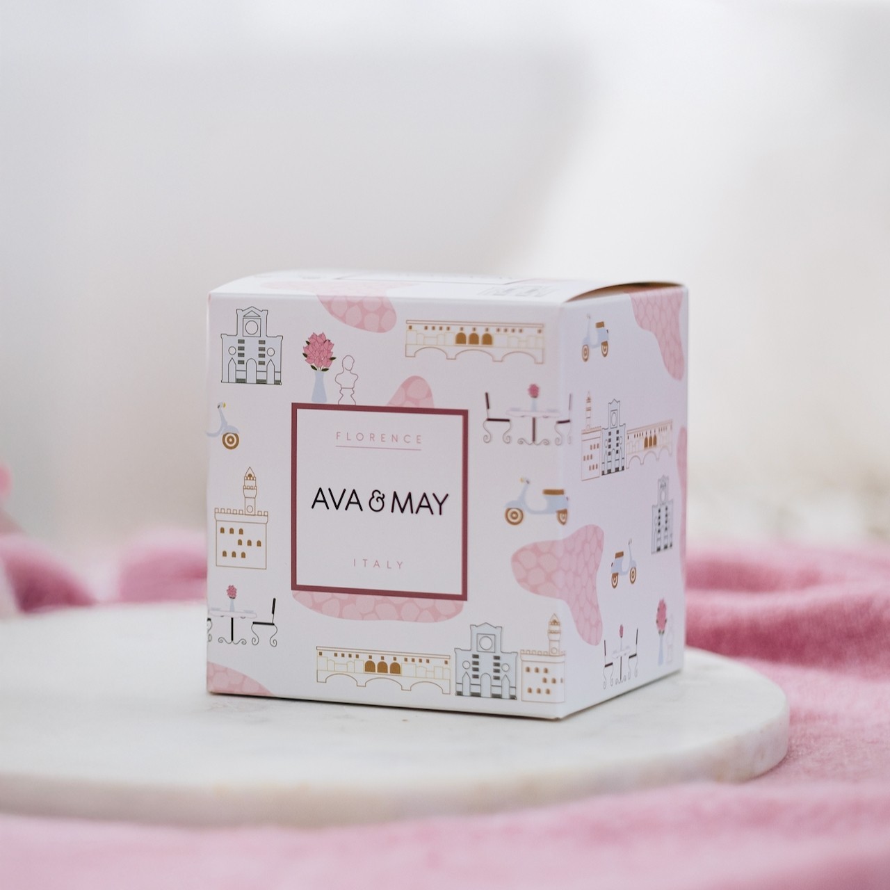 AVA & MAY Bougie parfumée Florence