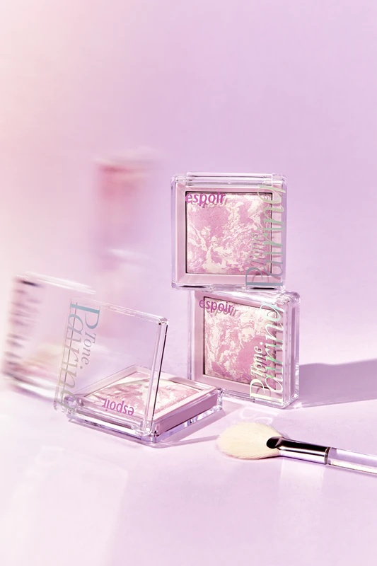 espoir Tone Pairing Highlighter osvetljevalec za obraz in predel okoli oči s čopičem