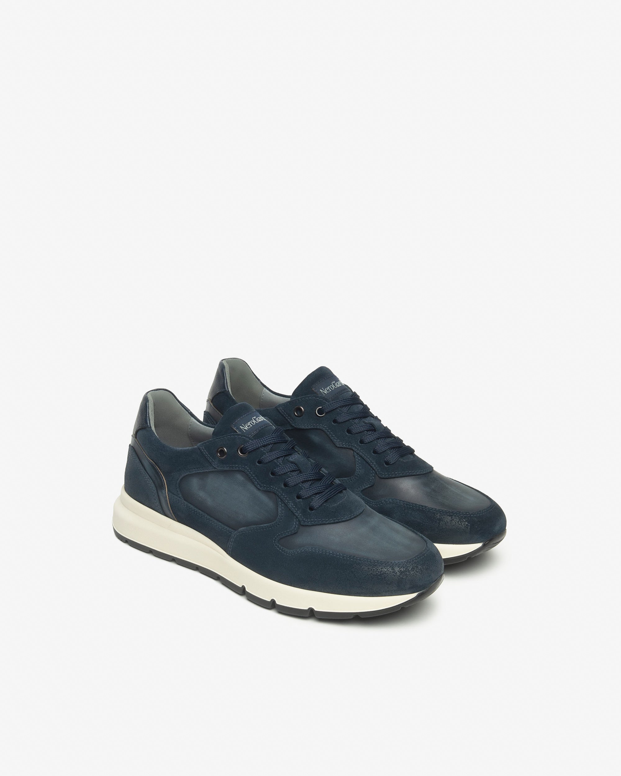  Herren-Sneaker aus Wildleder und Leder