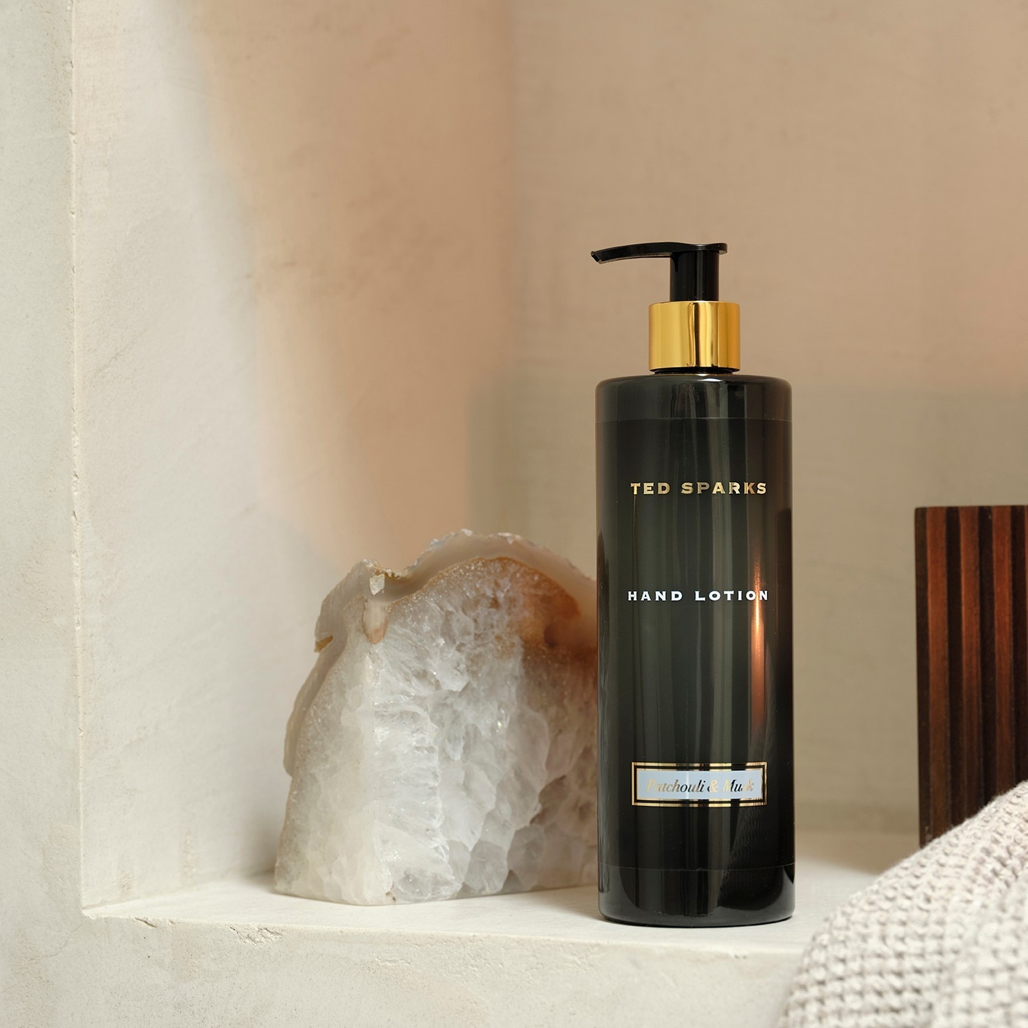 Lozione mani Ted Sparks Patchouli e Muschio - 390 ml