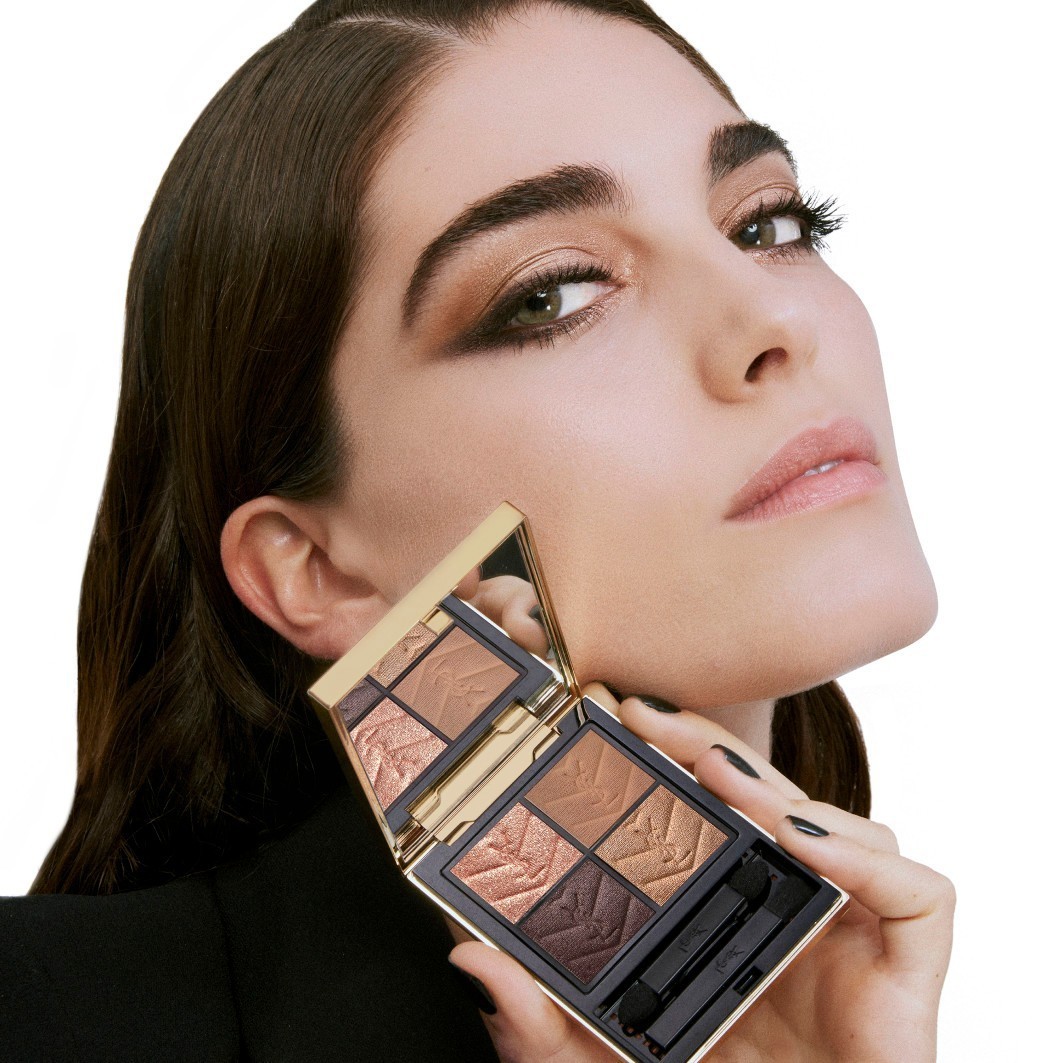 Yves Saint Laurent acu ēnu palete Must-Haves Couture Mini Clutch - 4 g