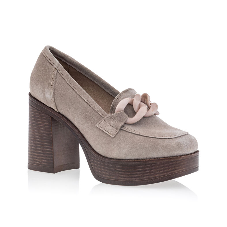 Mocassins / chaussures bateau Femme Beige