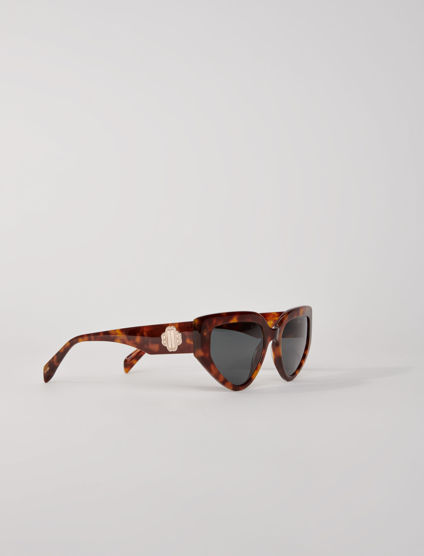 Ochelari de soare - ECAILLE