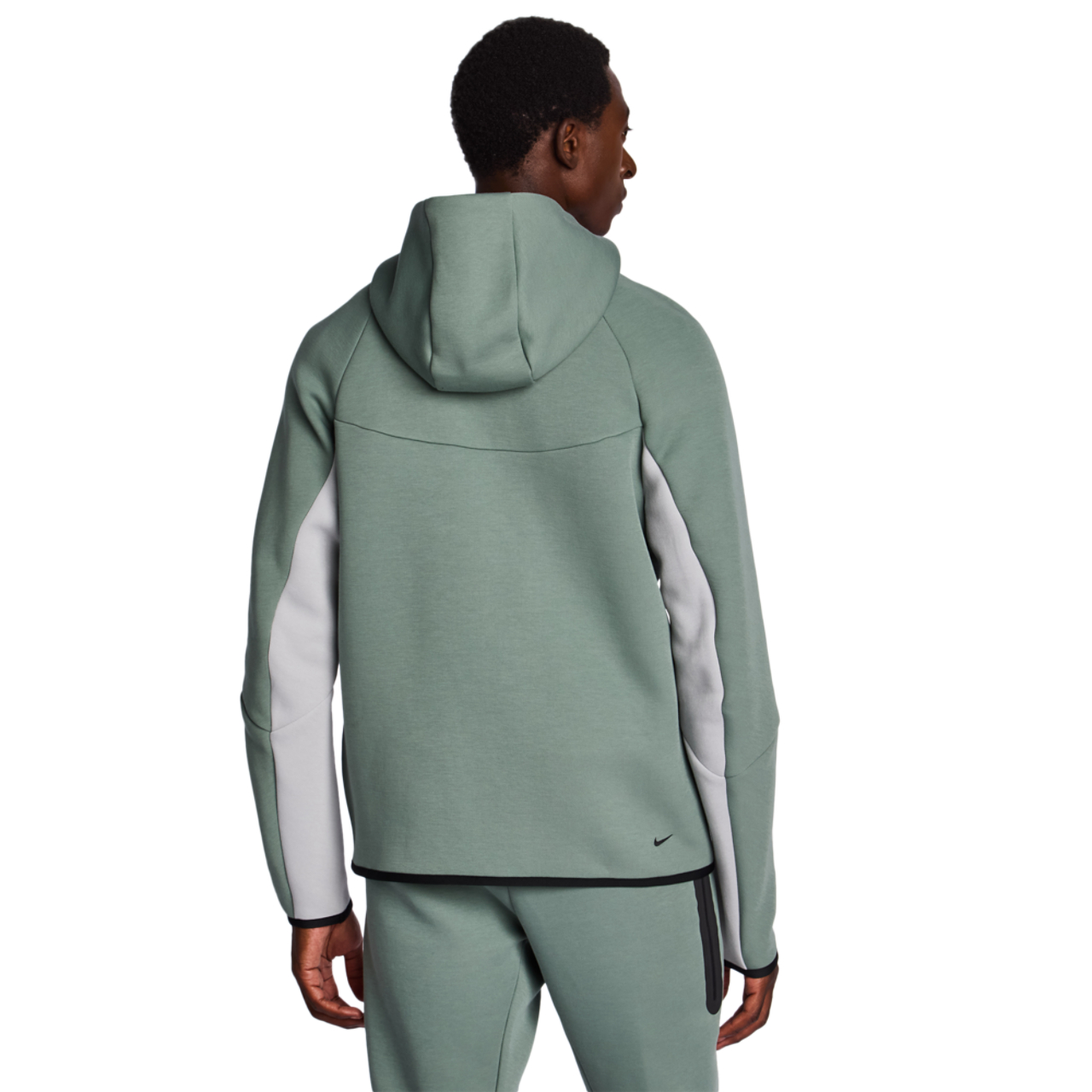 Nike Tech Fleece