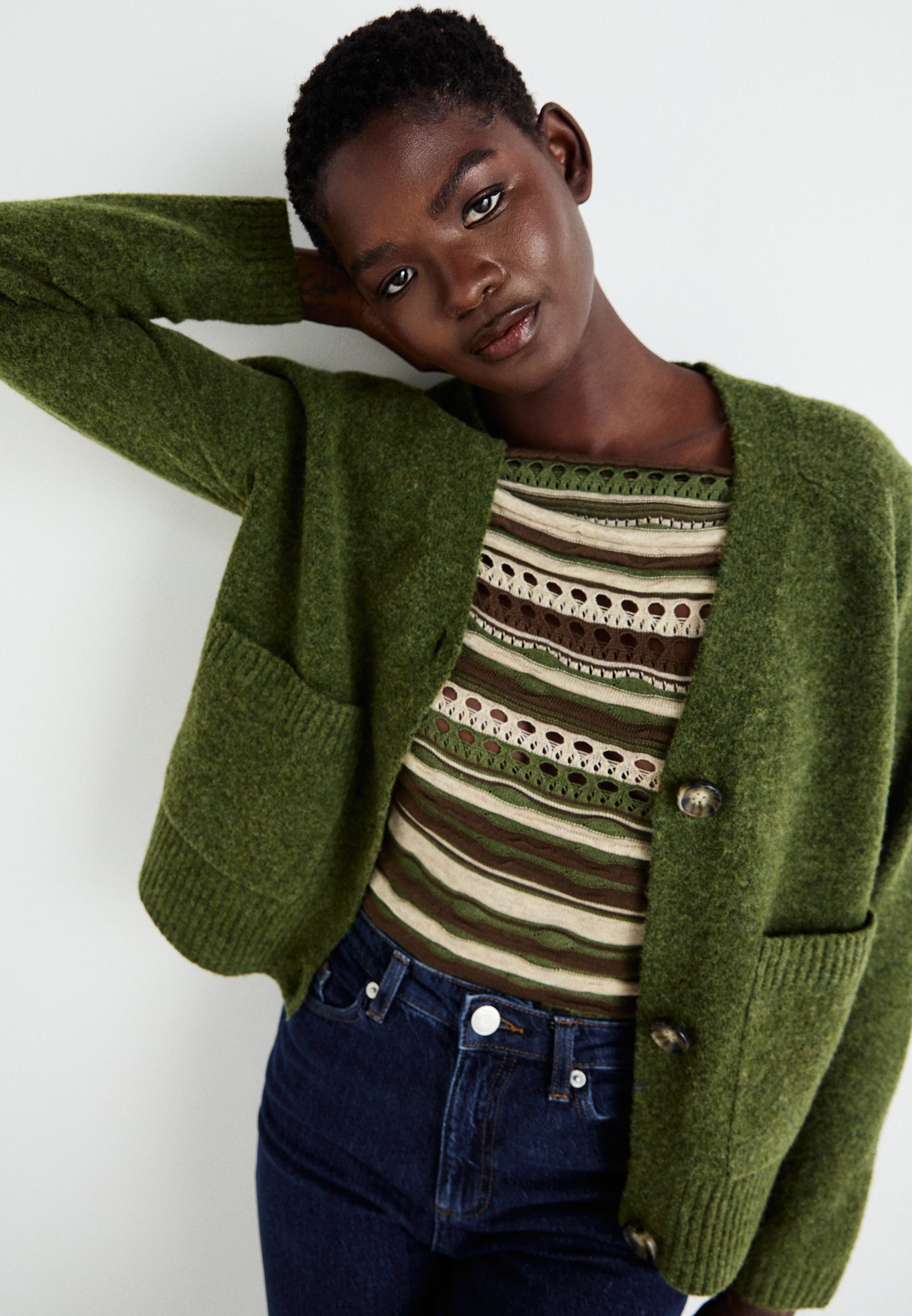 Vero Moda BOOM LS V-NECK BUTTON NOOS - Cardigan - Zypresse