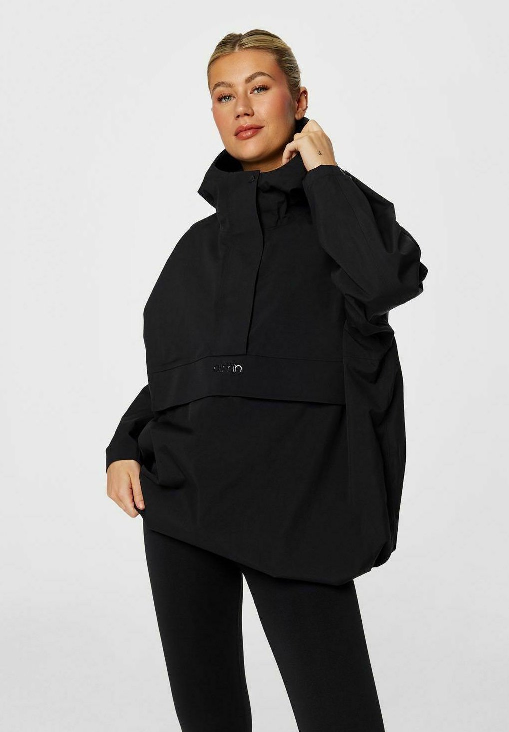 aim'n® OVERSIZED ANORAKS - Ūdensnecaurlaidīga jaka - Melna