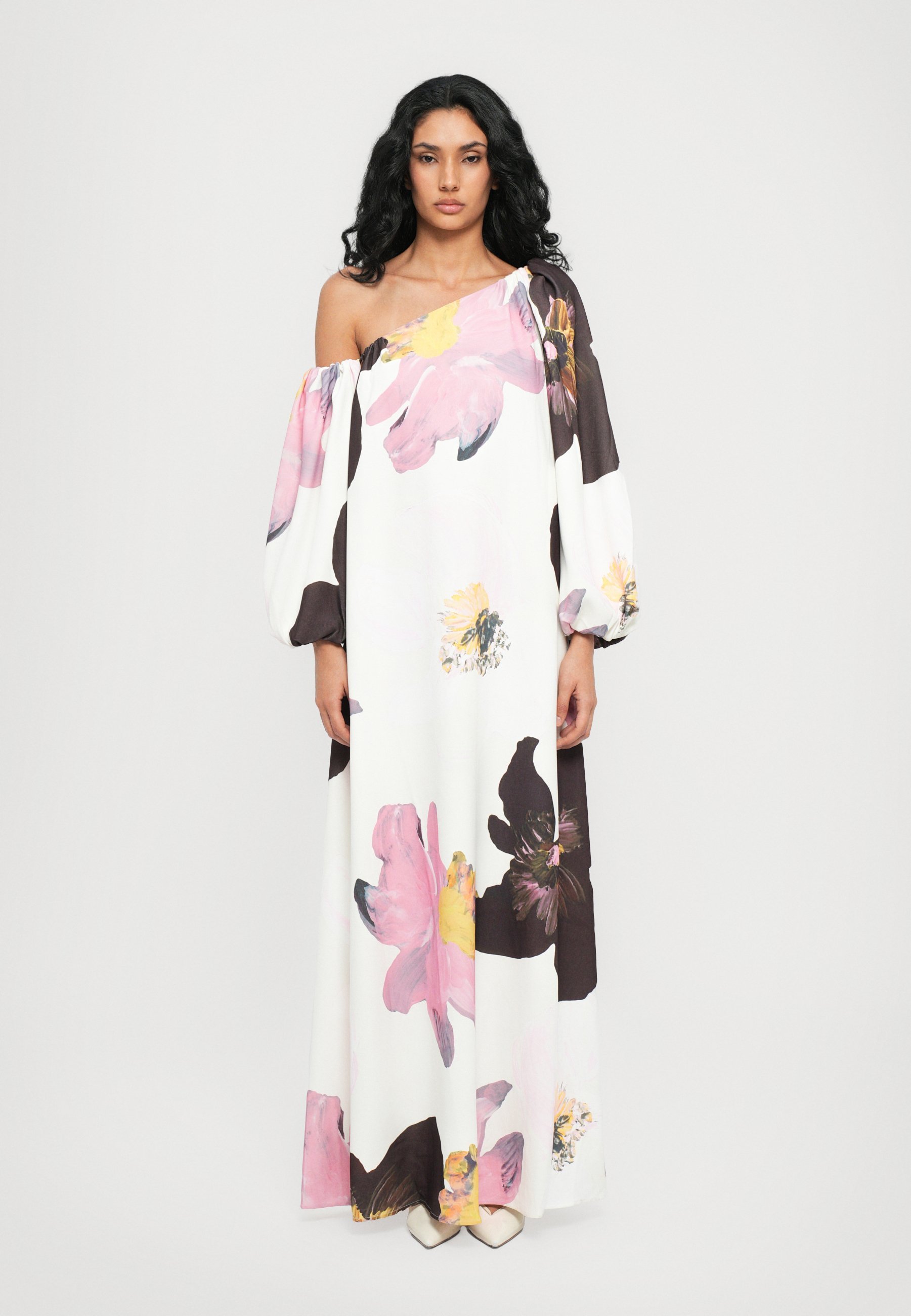 Rochie maxi Stine Goya - albă