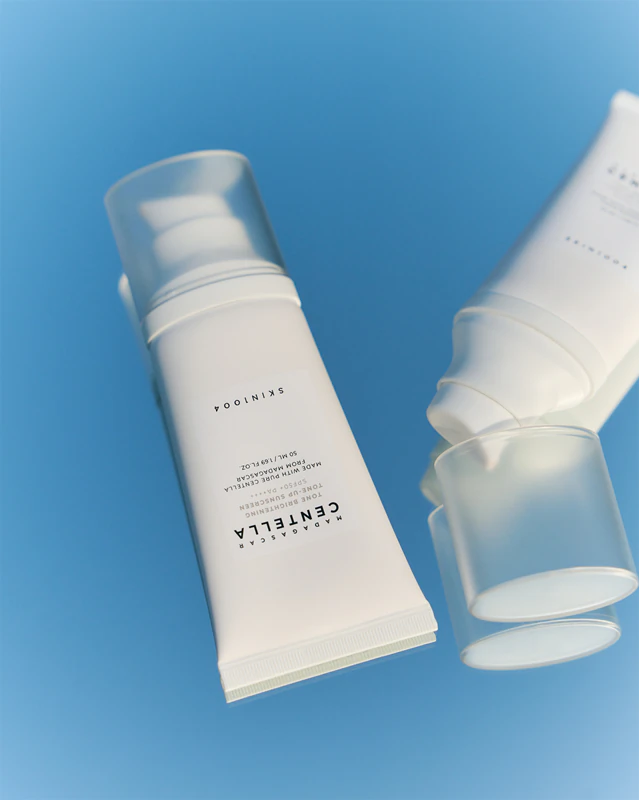 SKIN1004 Madagaskar Centella Tone Brightening Tone-Up Ochranný tonizujúci fluid na tvár s rozjasňujúcim účinkom proti slnečnému žiareniu