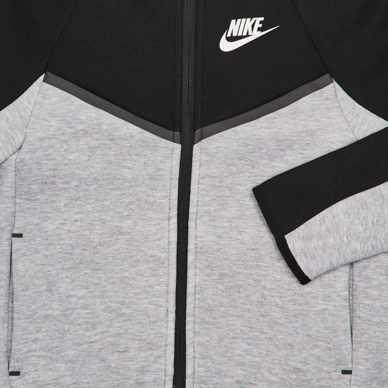 Nike Tech Colorblock
