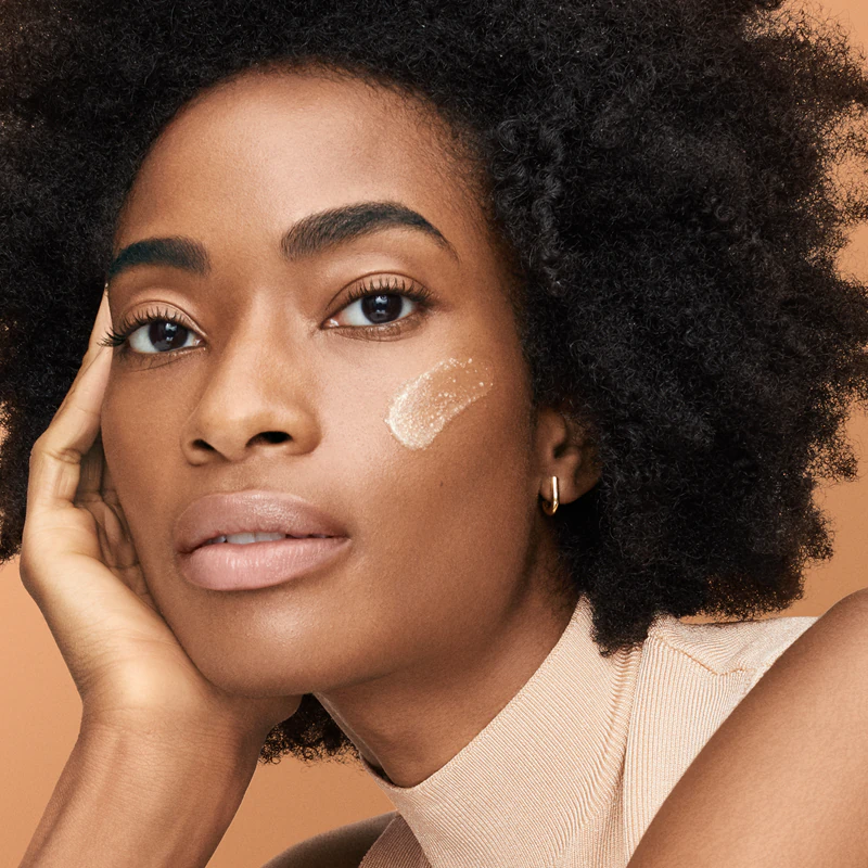 Shiseido Benefiance Wrinkle Smoothing Contour Serum on kasvoseerumi, joka vähentää ikääntymisen merkkejä.