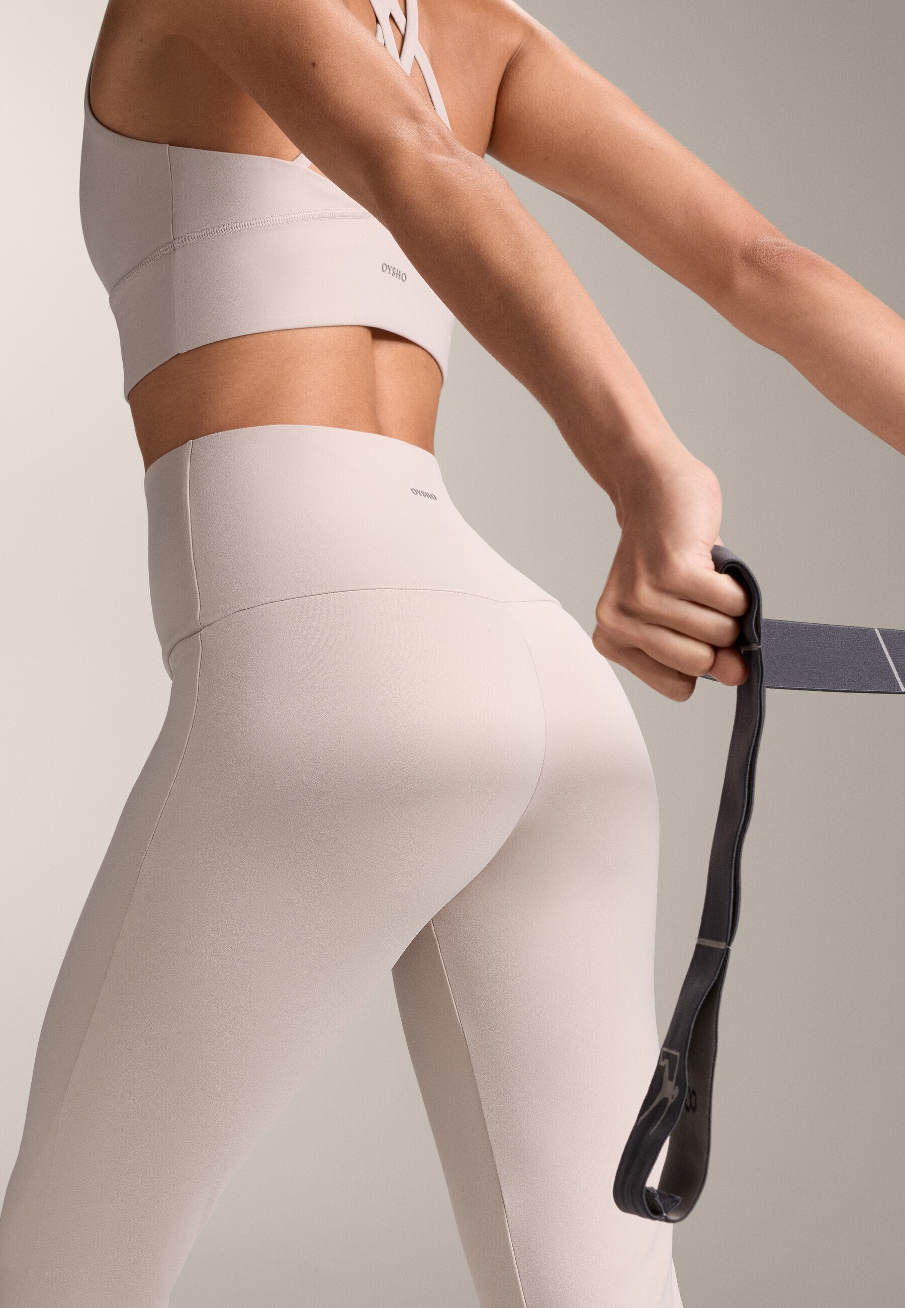 Leggings OYSHO HIGH-RISE COMFORTLUX FLARE - sable
