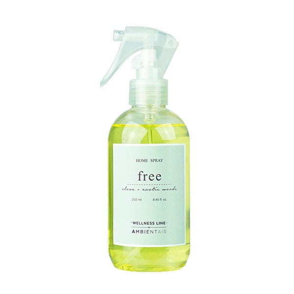 Gratis hemspray kryddnejlika och exotiska träslag | 250 ml
