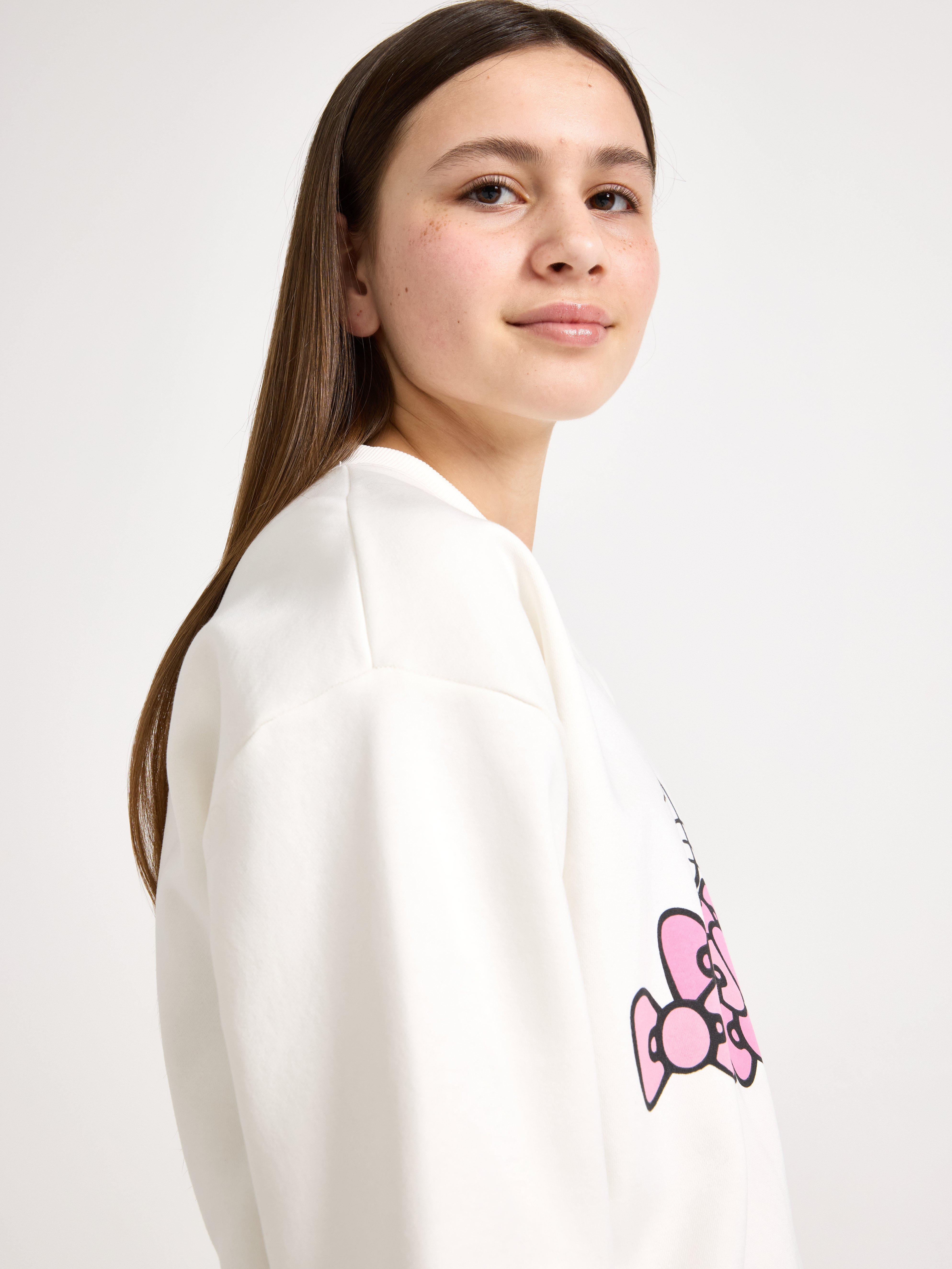 Hello Kitty genser Off White